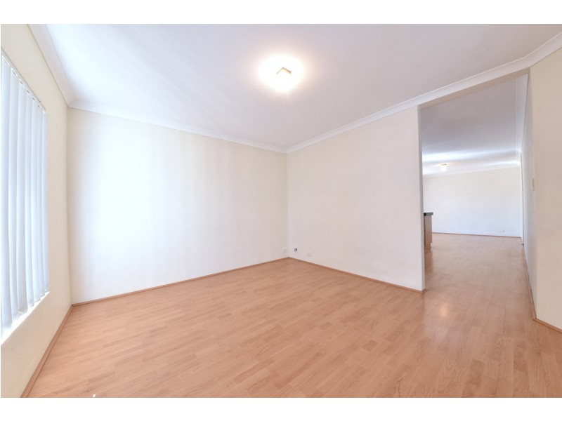 6 Cylinders Loop, Clarkson WA 6030