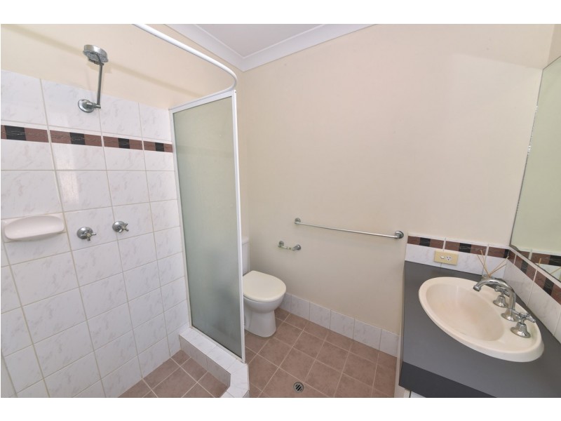 6 Cylinders Loop, Clarkson WA 6030