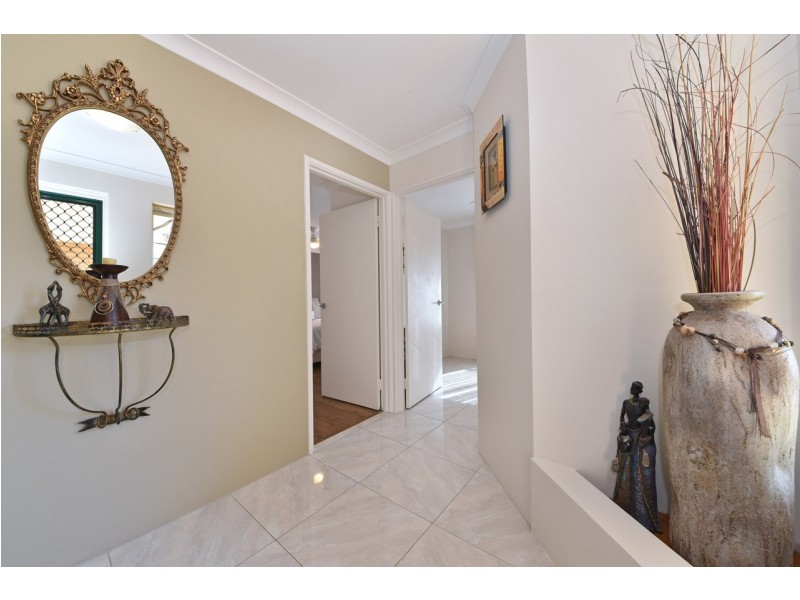 14 Whitby Close, Mindarie WA 6030