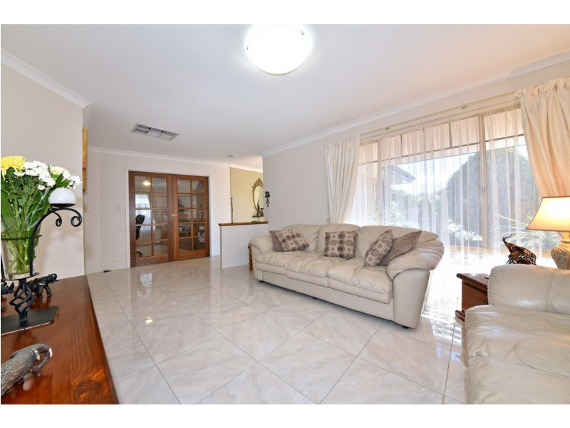 14 Whitby Close, Mindarie WA 6030