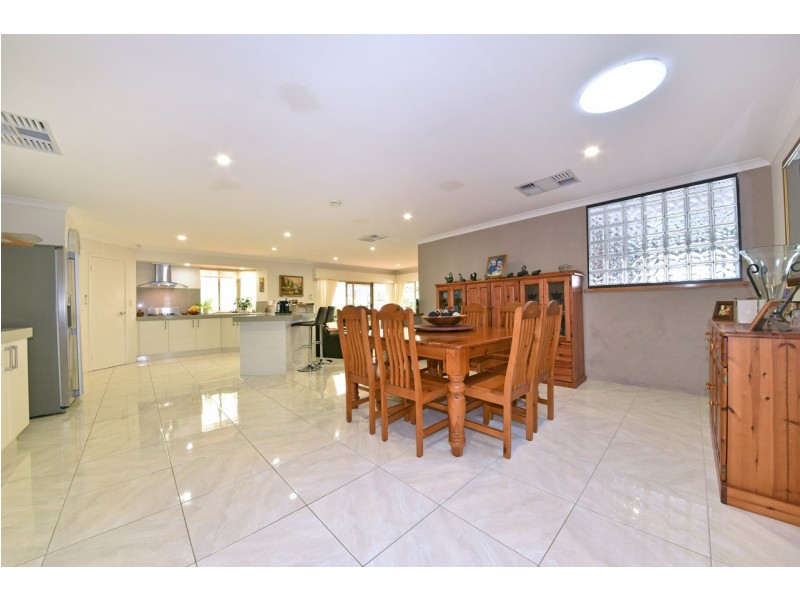 14 Whitby Close, Mindarie WA 6030