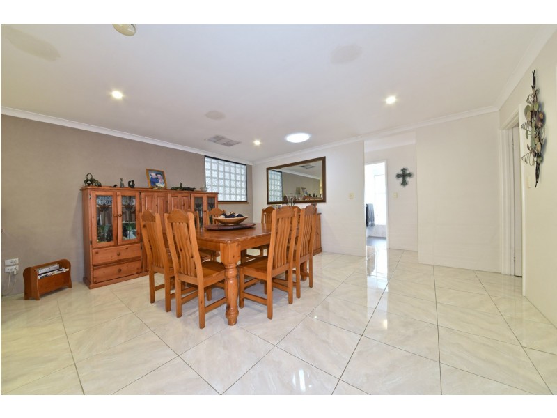 14 Whitby Close, Mindarie WA 6030