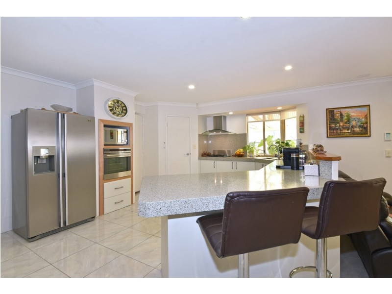 14 Whitby Close, Mindarie WA 6030