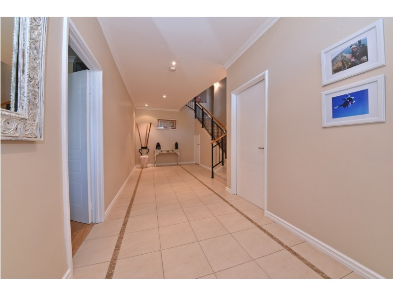 4 Seaham Way, Mindarie WA 6030