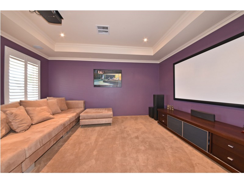 4 Seaham Way, Mindarie WA 6030