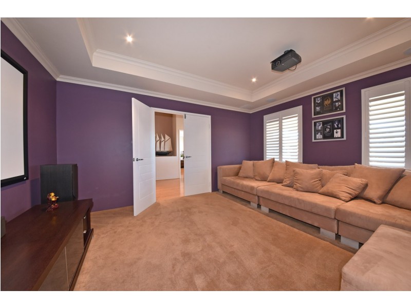 4 Seaham Way, Mindarie WA 6030