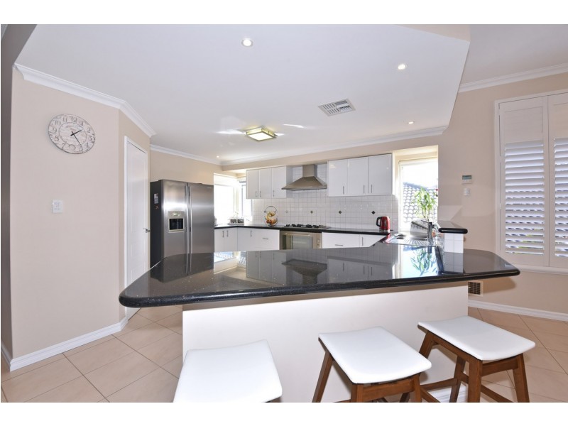 4 Seaham Way, Mindarie WA 6030