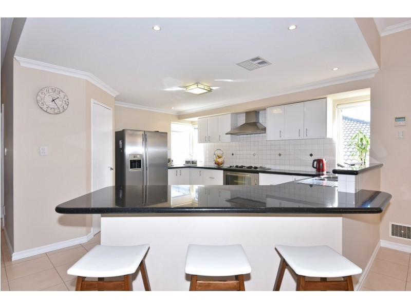 4 Seaham Way, Mindarie WA 6030