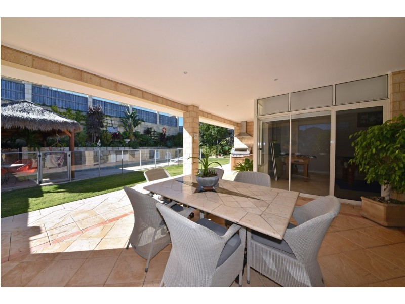 4 Seaham Way, Mindarie WA 6030