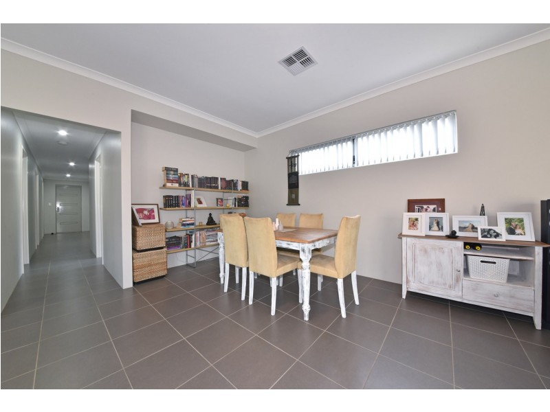 23 Navajo Way, Eglinton WA 6034