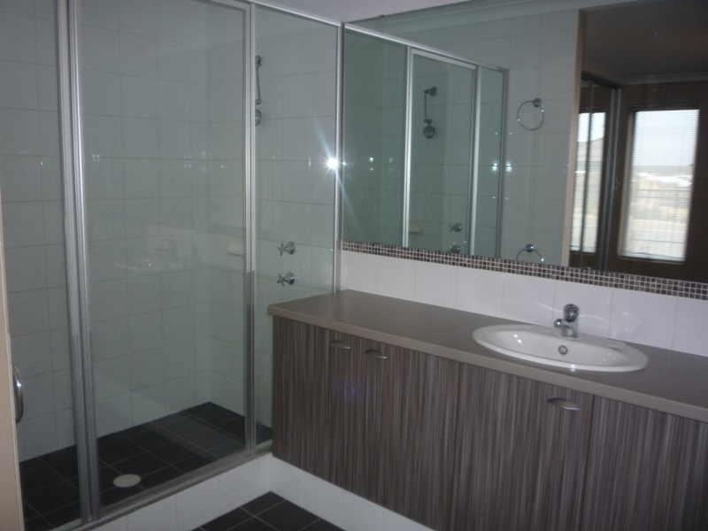 87 Rosegreen Avenue, Butler WA 6036