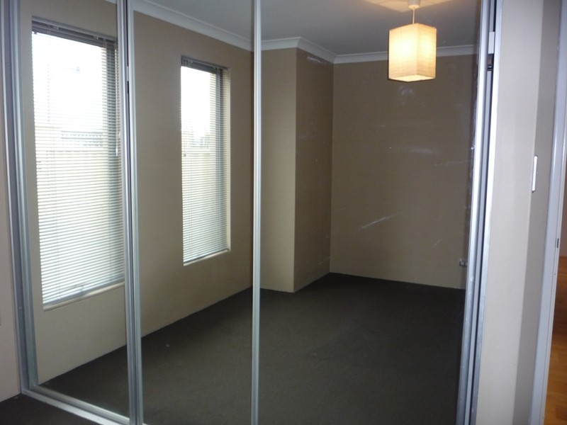 87 Rosegreen Avenue, Butler WA 6036