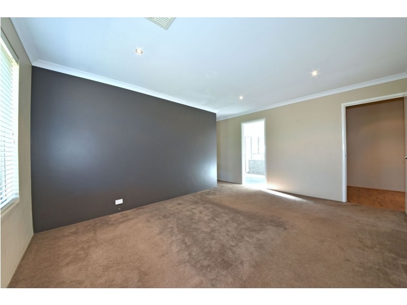 88 Feakle Bend, Ridgewood WA 6030