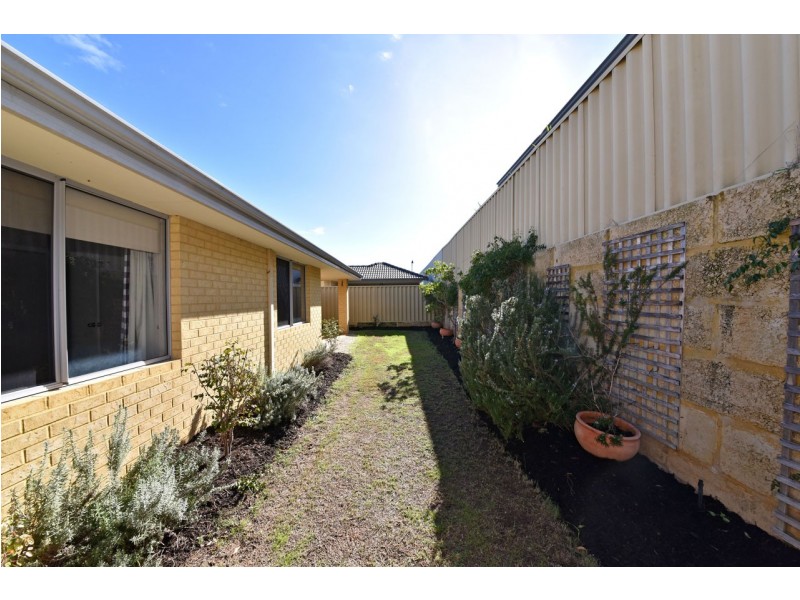 88 Feakle Bend, Ridgewood WA 6030