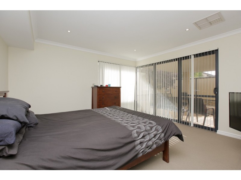 9 Dulles Way, Clarkson WA 6030