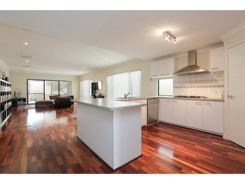 9 Dulles Way, Clarkson WA 6030