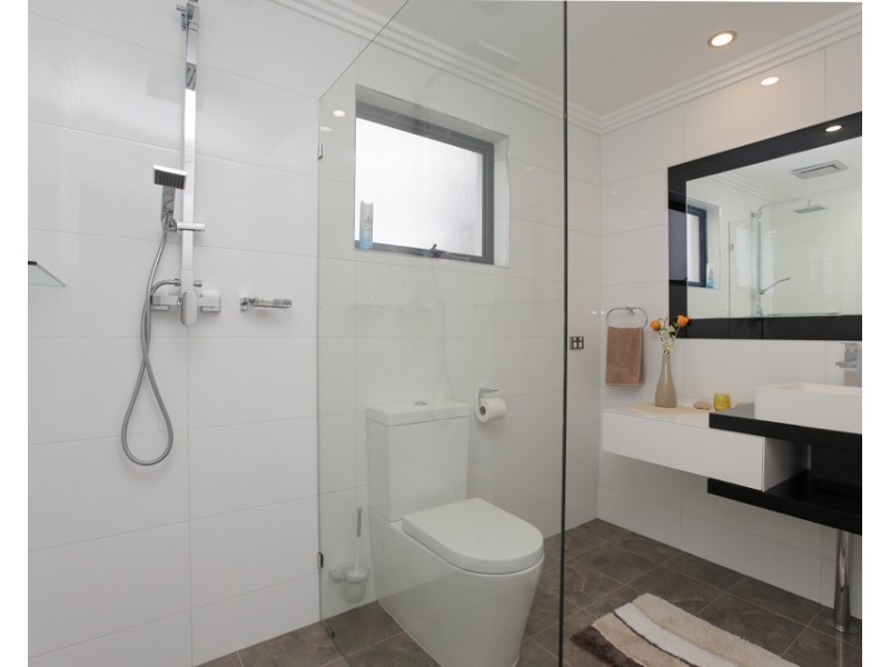 10 Syros Court, Mindarie WA 6030