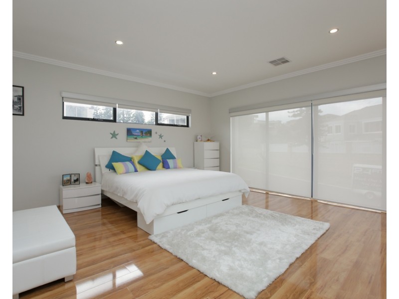 10 Syros Court, Mindarie WA 6030