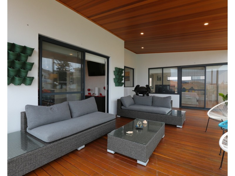 10 Syros Court, Mindarie WA 6030