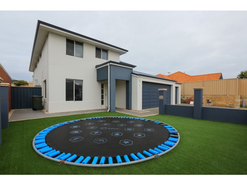 17 Rupara Circle, Quinns Rocks WA 6030