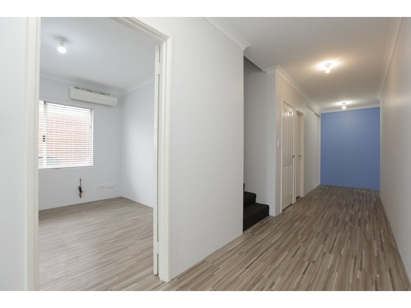 17 Rupara Circle, Quinns Rocks WA 6030