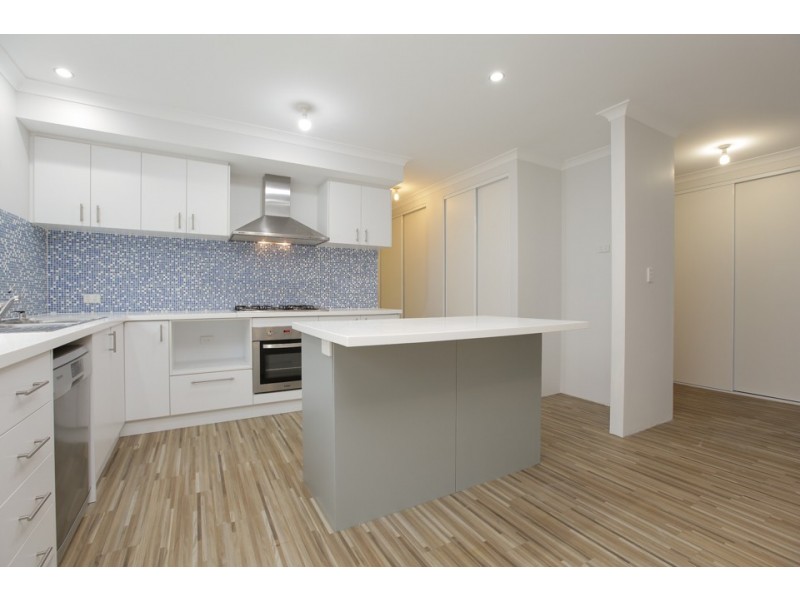 17 Rupara Circle, Quinns Rocks WA 6030