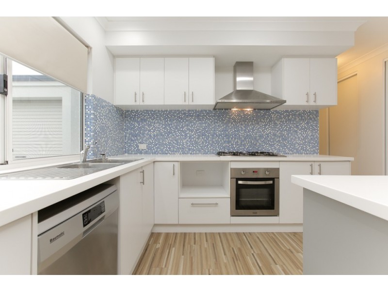 17 Rupara Circle, Quinns Rocks WA 6030