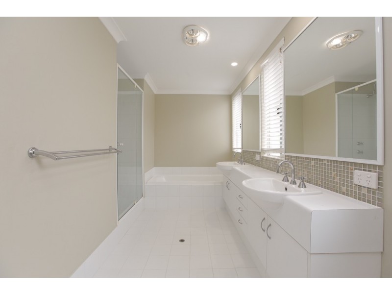 17 Rupara Circle, Quinns Rocks WA 6030