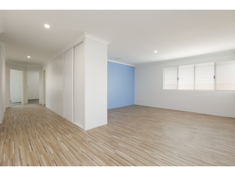 17 Rupara Circle, Quinns Rocks WA 6030