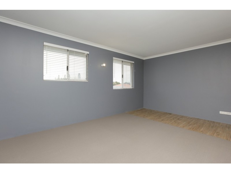 17 Rupara Circle, Quinns Rocks WA 6030