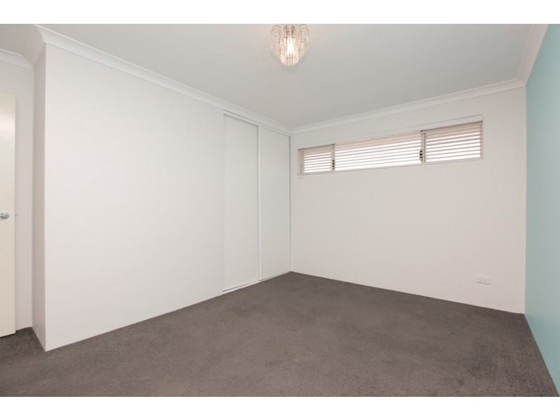 17 Rupara Circle, Quinns Rocks WA 6030