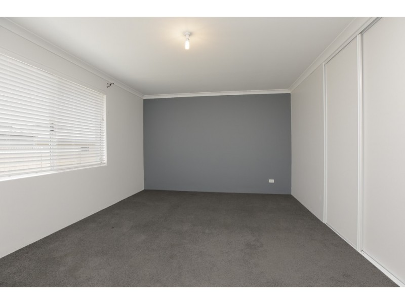 17 Rupara Circle, Quinns Rocks WA 6030