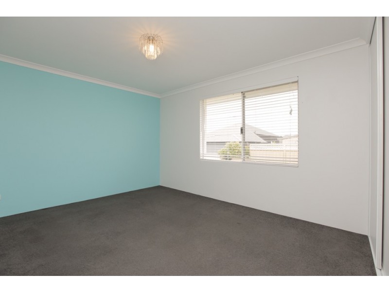 17 Rupara Circle, Quinns Rocks WA 6030