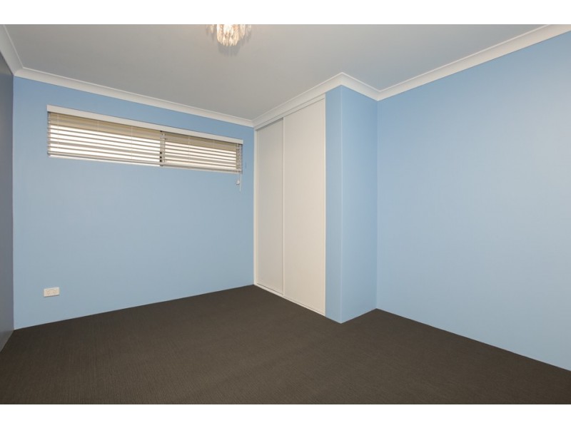 17 Rupara Circle, Quinns Rocks WA 6030