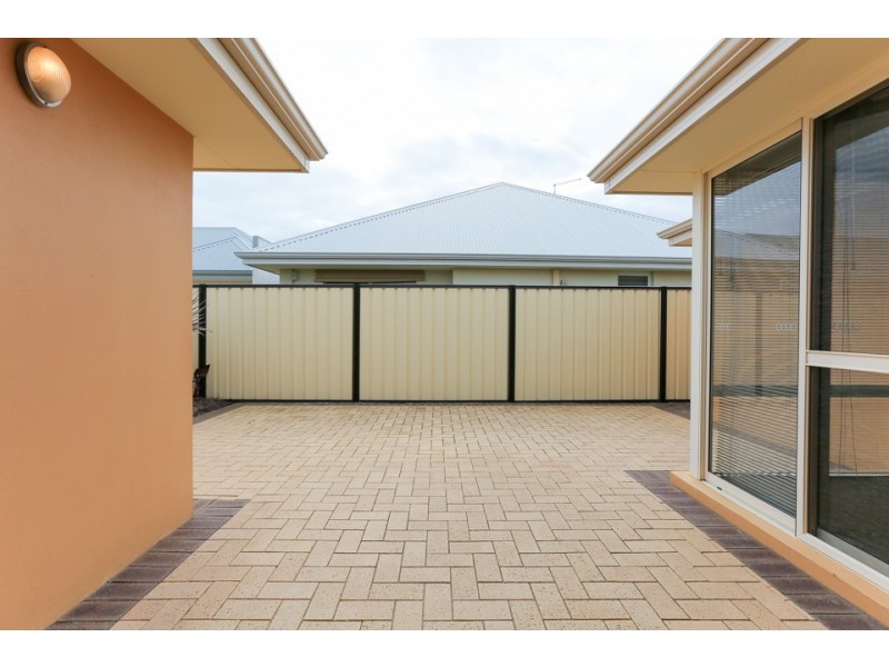 12 Emerson Turn, Clarkson WA 6030