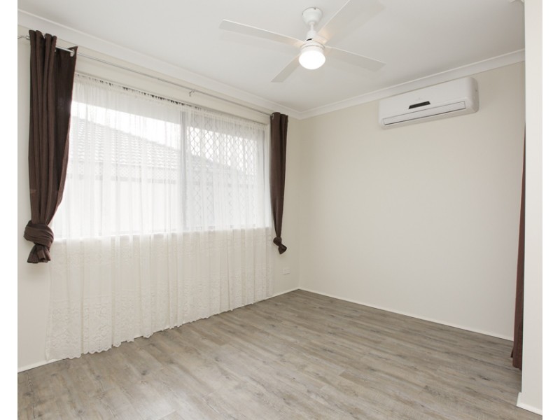 7 Durs Place, Clarkson WA 6030