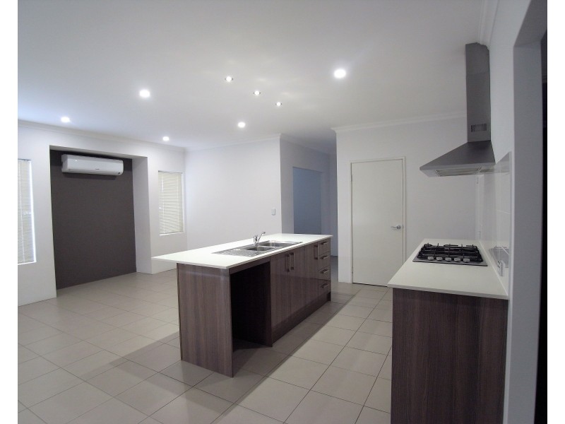 49 Selacosa Ave, Jindalee WA 6036