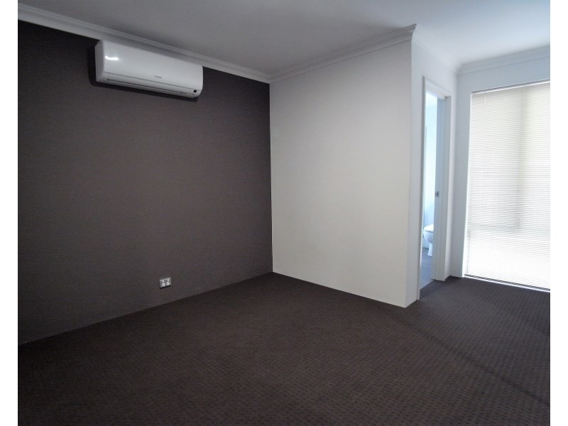 49 Selacosa Ave, Jindalee WA 6036