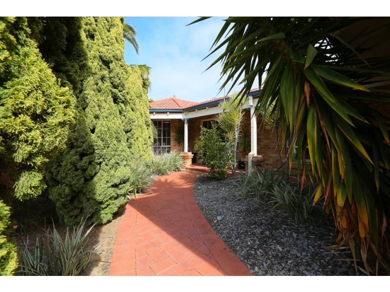 3 Caldera Close, Mindarie WA 6030