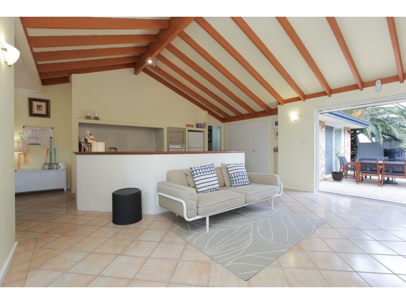 3 Caldera Close, Mindarie WA 6030