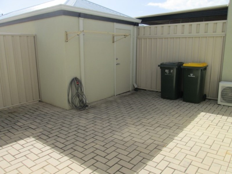 39a Navarre Way, Butler WA 6036