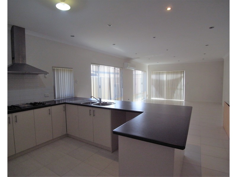 67 Celebration Boulevard, Clarkson WA 6030