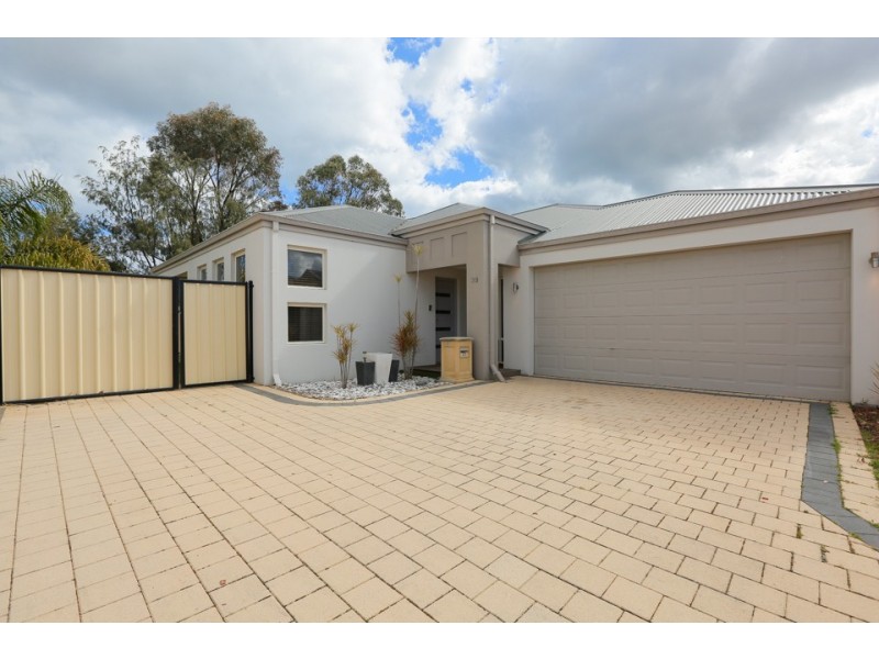 39 Oakpark Green, Clarkson WA 6030