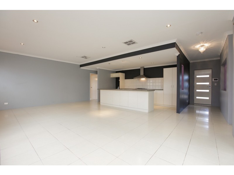 39 Oakpark Green, Clarkson WA 6030