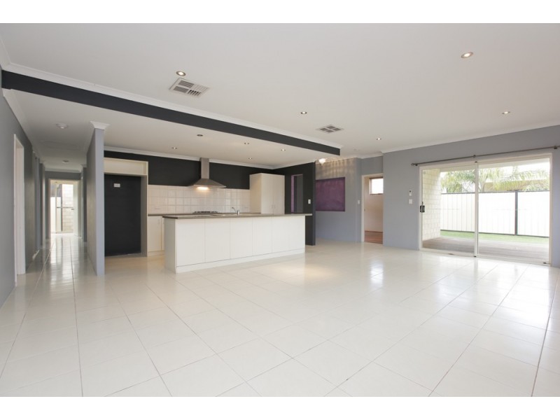 39 Oakpark Green, Clarkson WA 6030