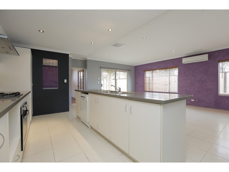 39 Oakpark Green, Clarkson WA 6030