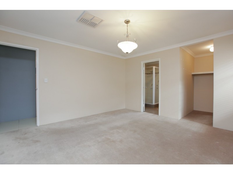 39 Oakpark Green, Clarkson WA 6030