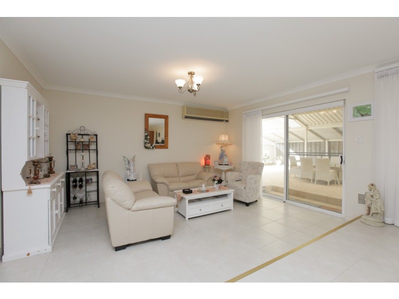 20 McPherson Avenue, Clarkson WA 6030