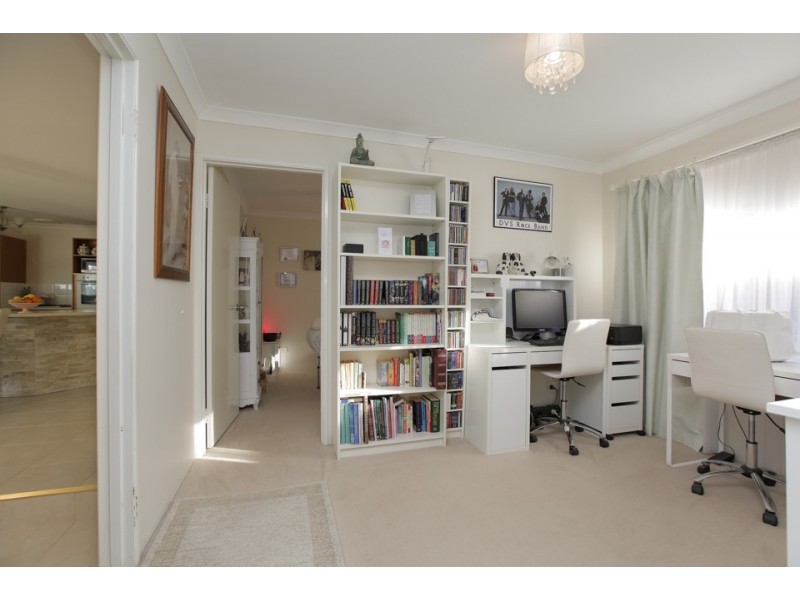 20 McPherson Avenue, Clarkson WA 6030