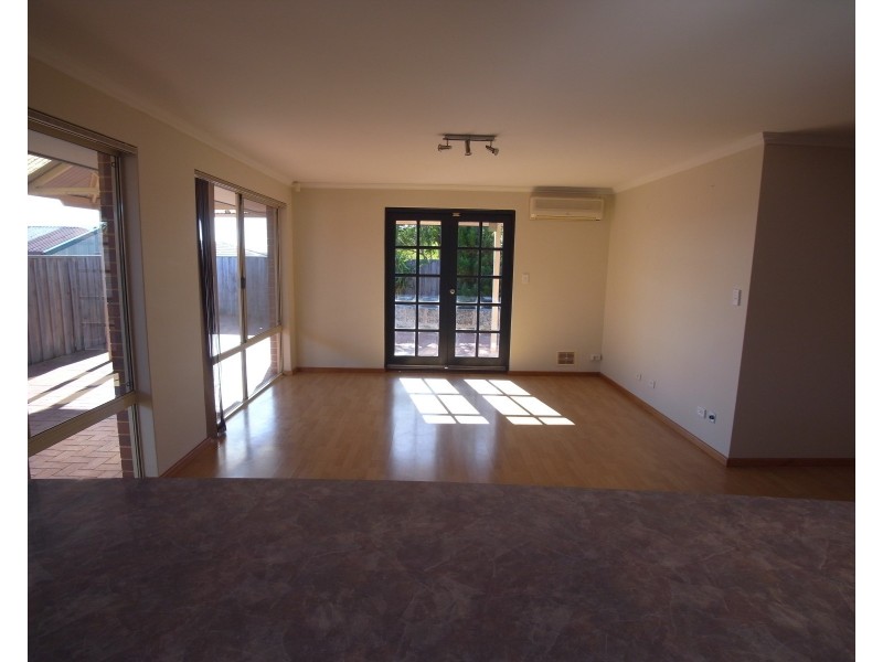 14 Samsun Way, Mindarie WA 6030